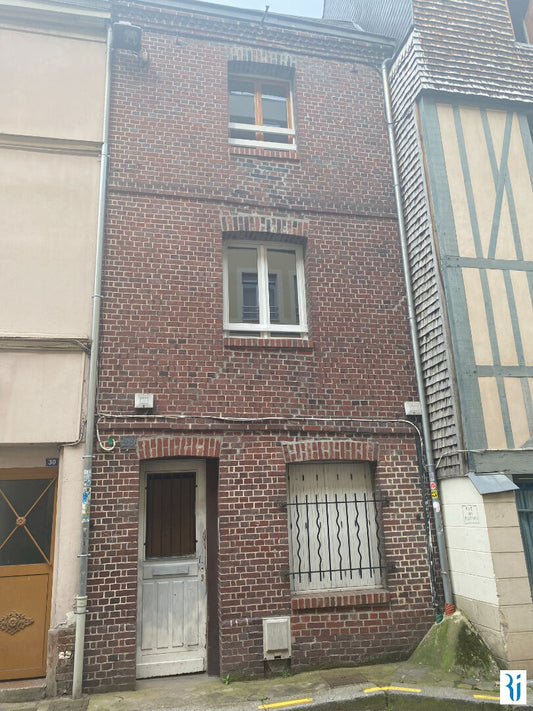 IMMEUBLE ROUEN HYPER CENTRE 4 PIÈCES 47.91 M²