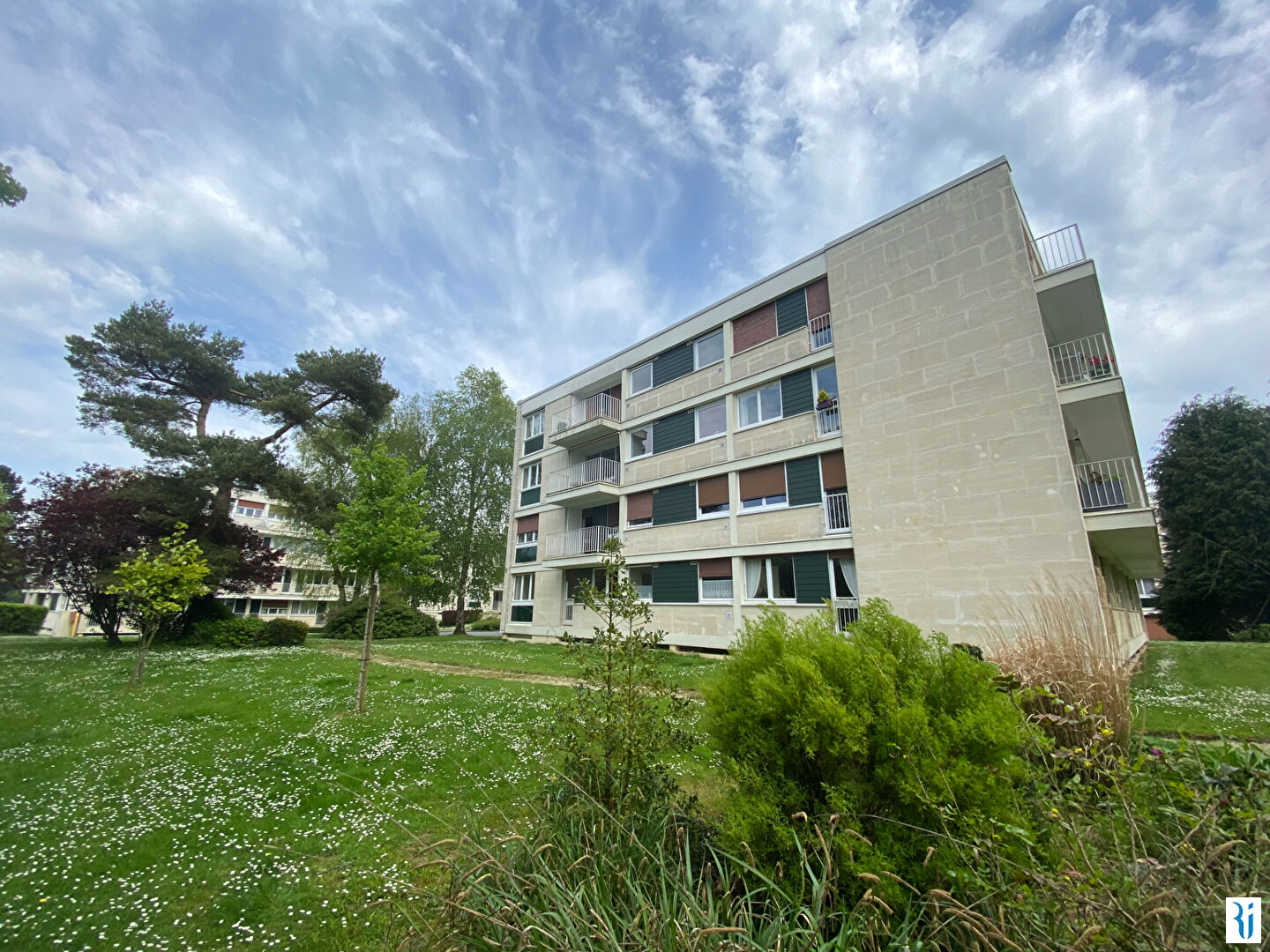 APPARTEMENT BOIS GUILLAUME 3 PIÈCES 62.27 M²