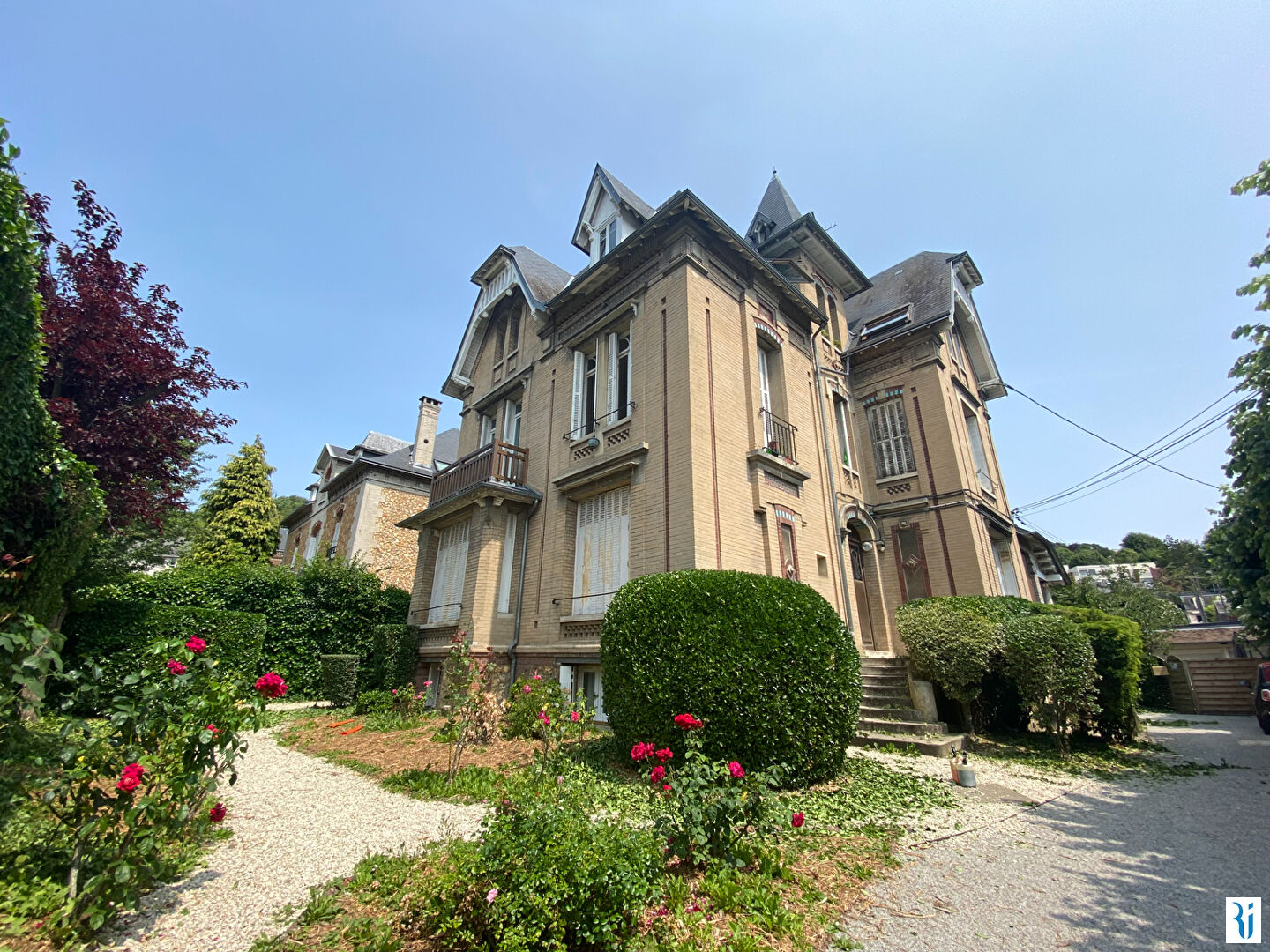 STUIDO ROUEN GARE RIVE DROITE