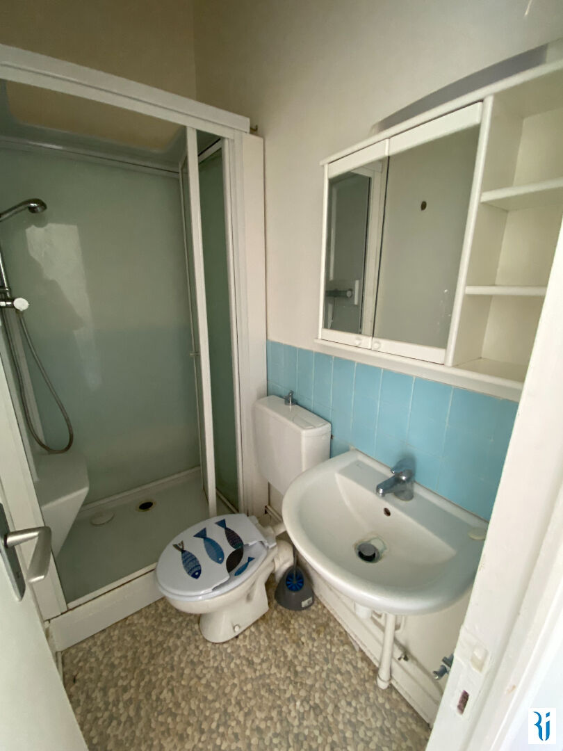 STUIDO ROUEN GARE RIVE DROITE